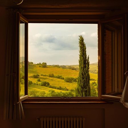 マリアーノ・イン・トスカーナ Casale Sterpeti Bed & Breakfast エクステリア 写真