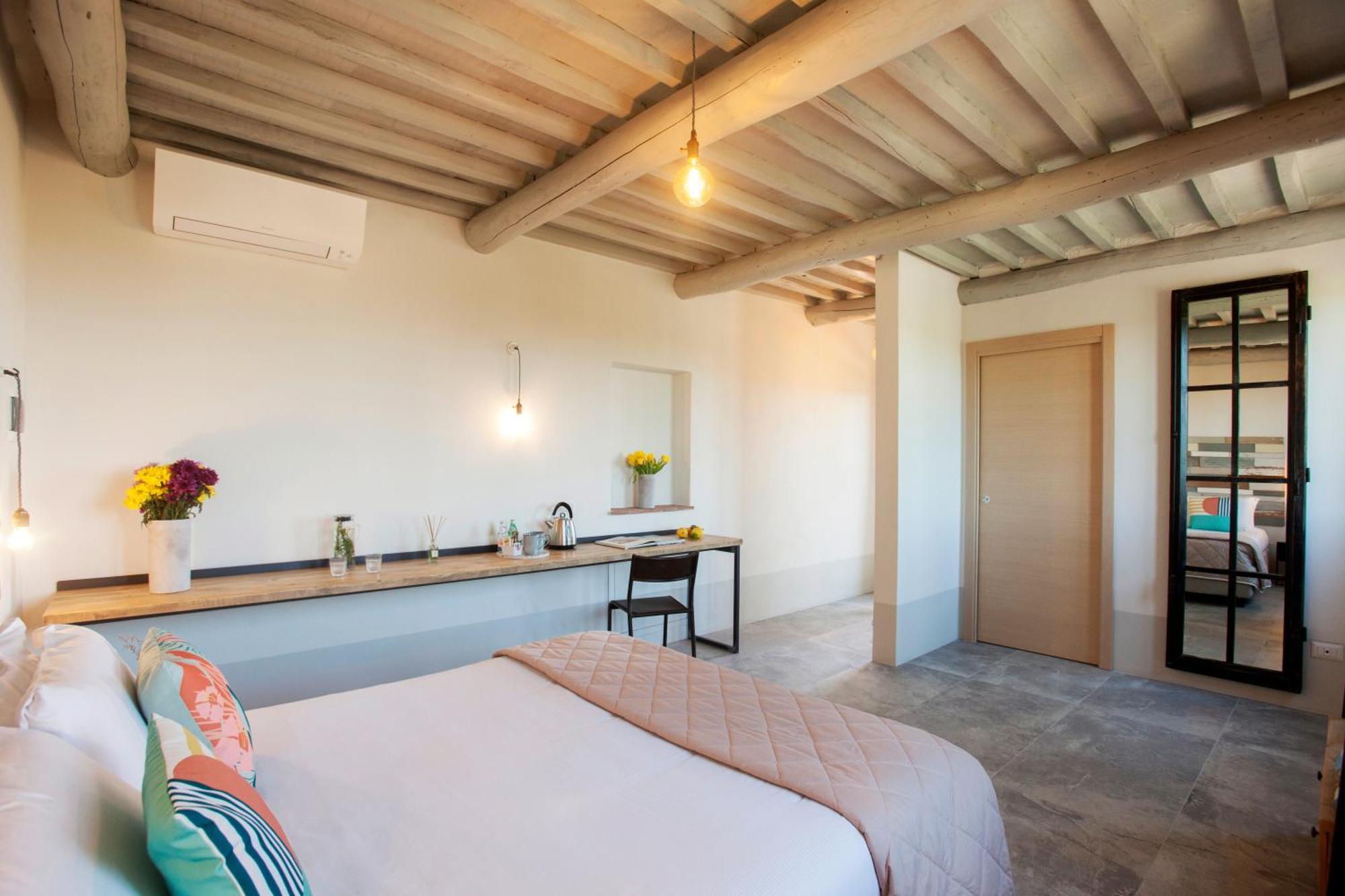 マリアーノ・イン・トスカーナ Casale Sterpeti Bed & Breakfast エクステリア 写真