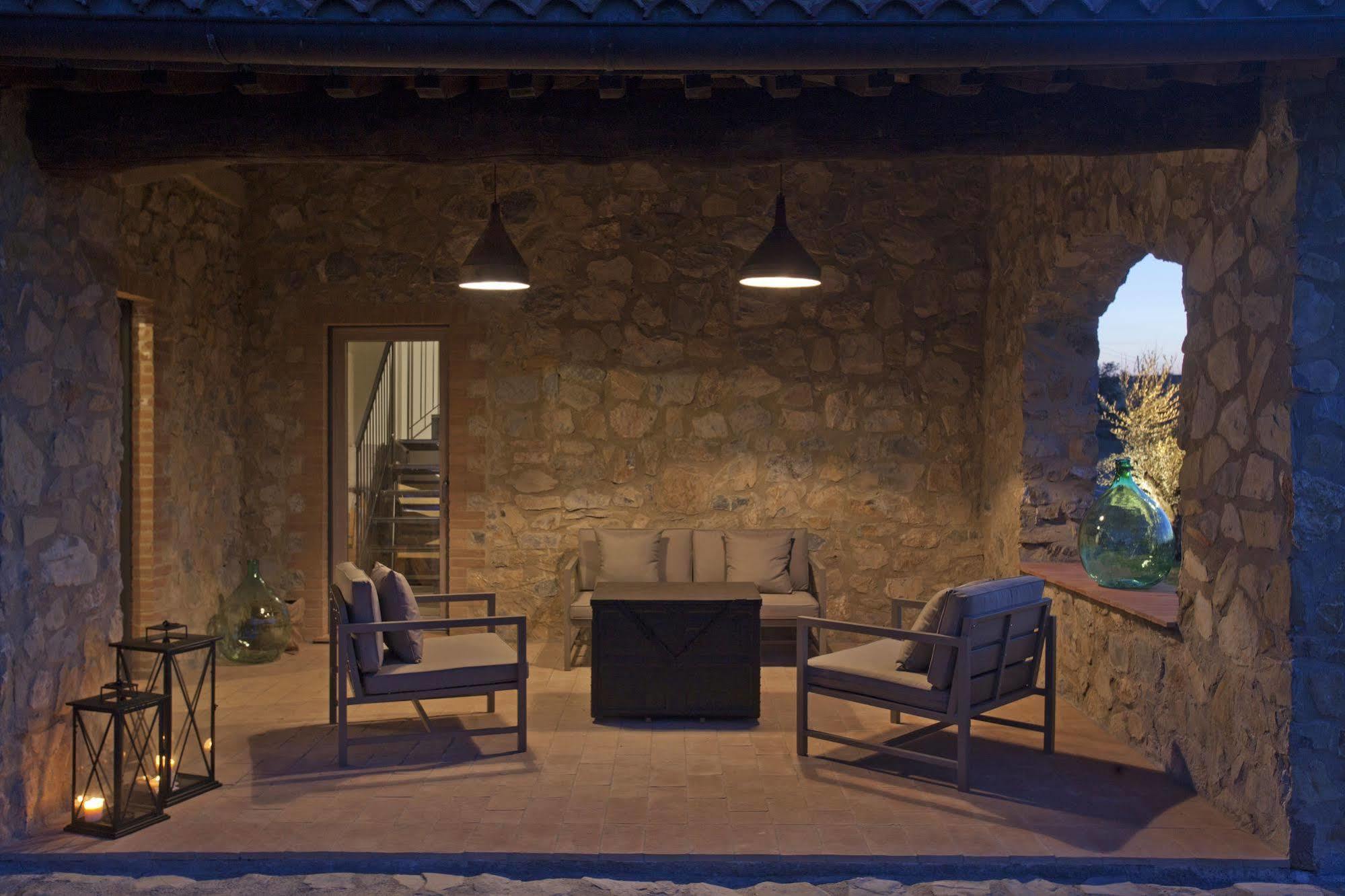 マリアーノ・イン・トスカーナ Casale Sterpeti Bed & Breakfast エクステリア 写真